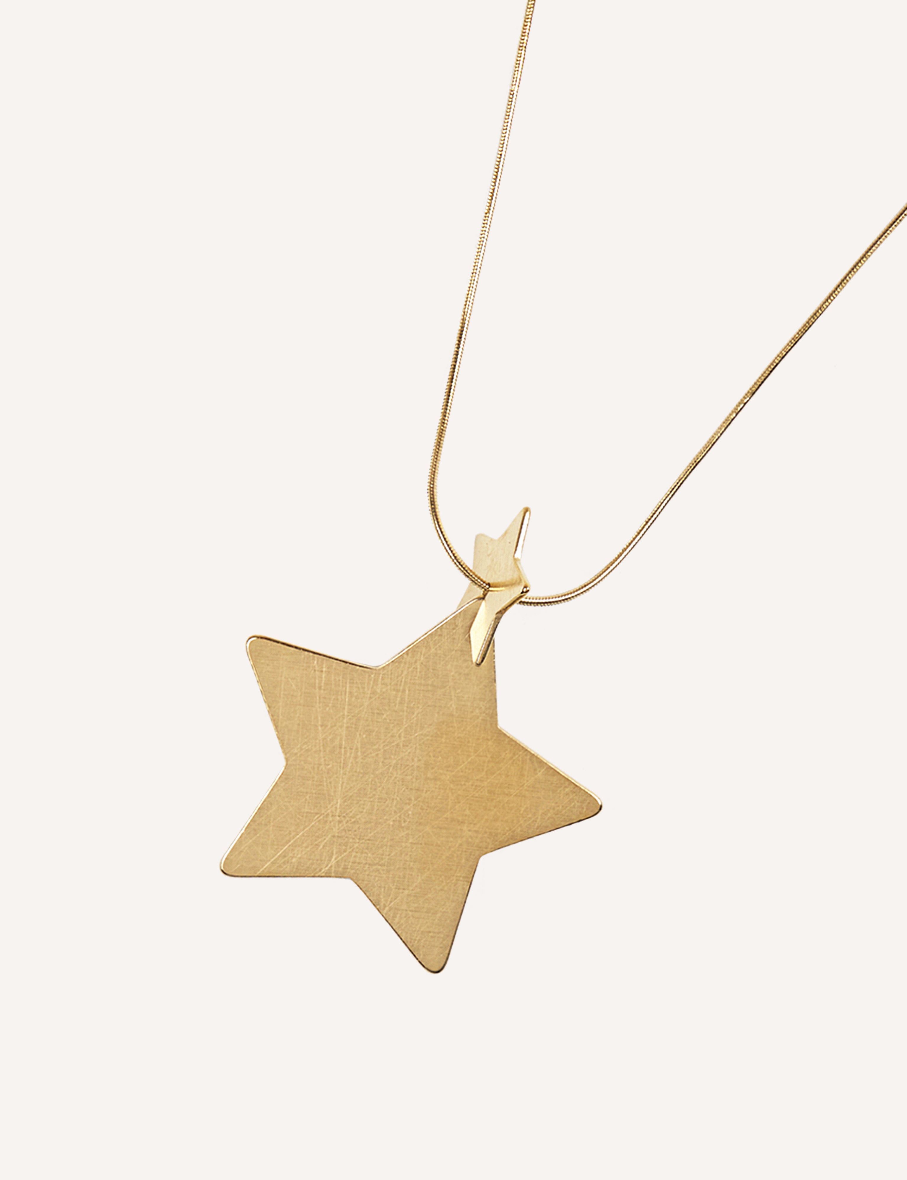 Collana con pendente a stella – Stella Dorata