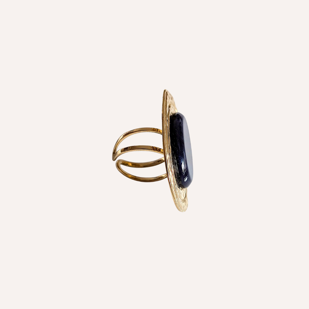 Anello con pietra effetto cabochon – Vintage Gem