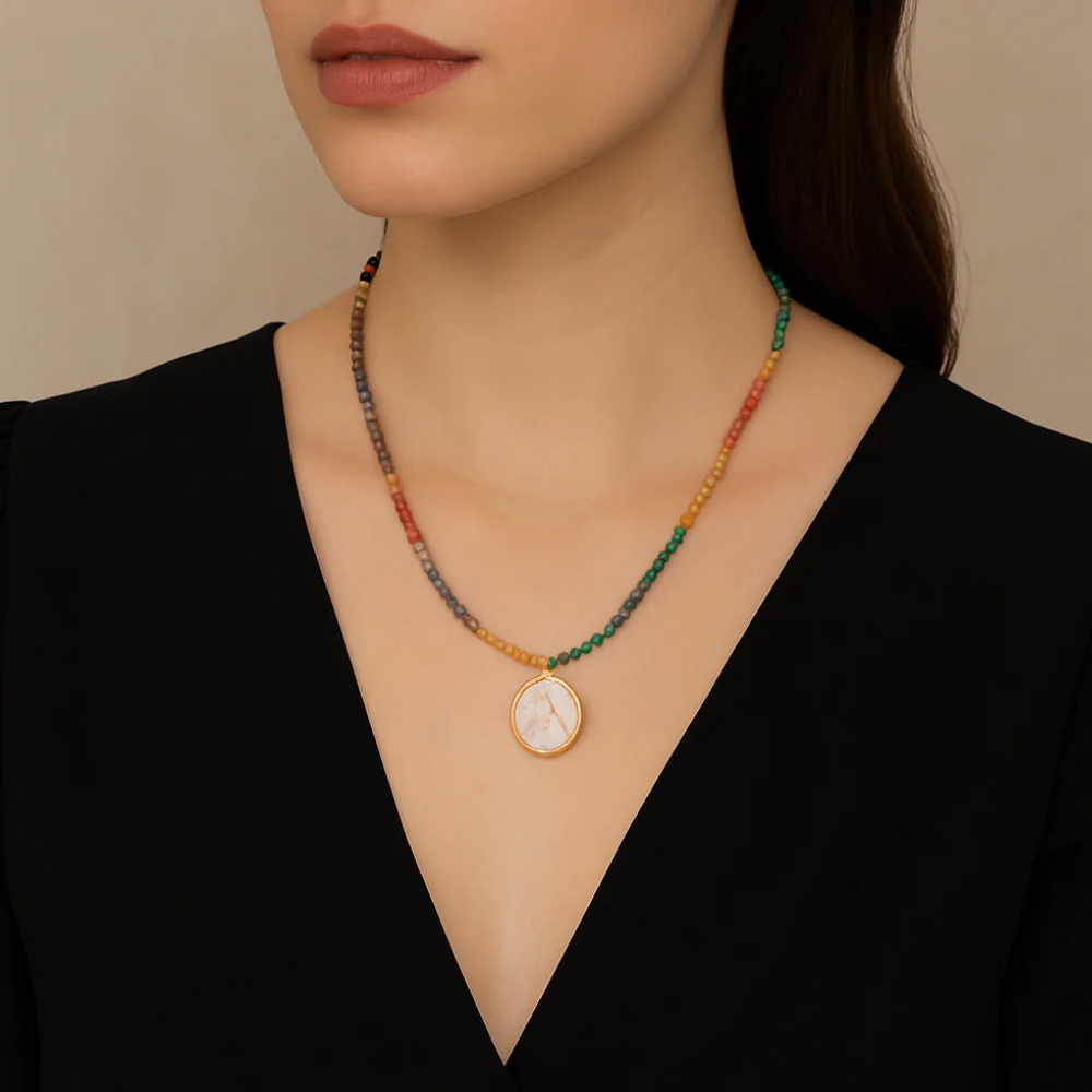 Collana multicolor con medaglia - Aura