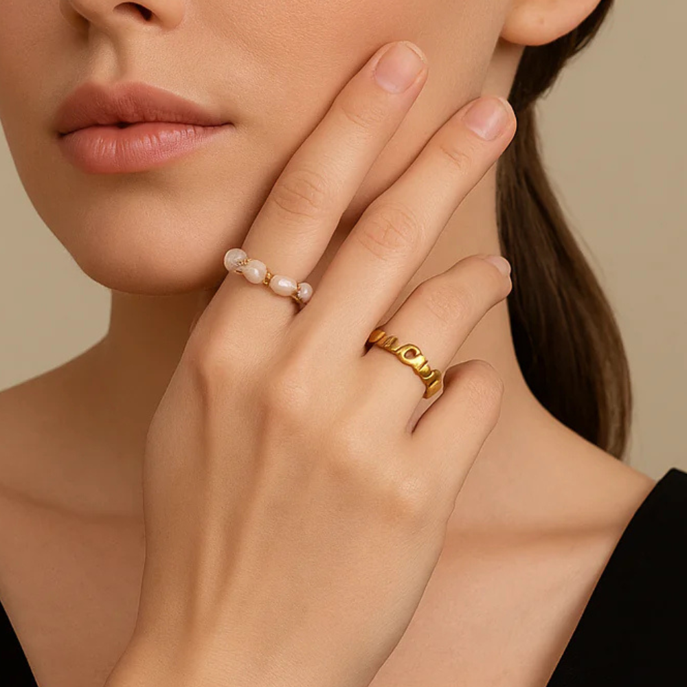 Anello con perle e sfere dorate – Grace