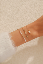 Set di bracciali dorati e perle – Set Luminosa
