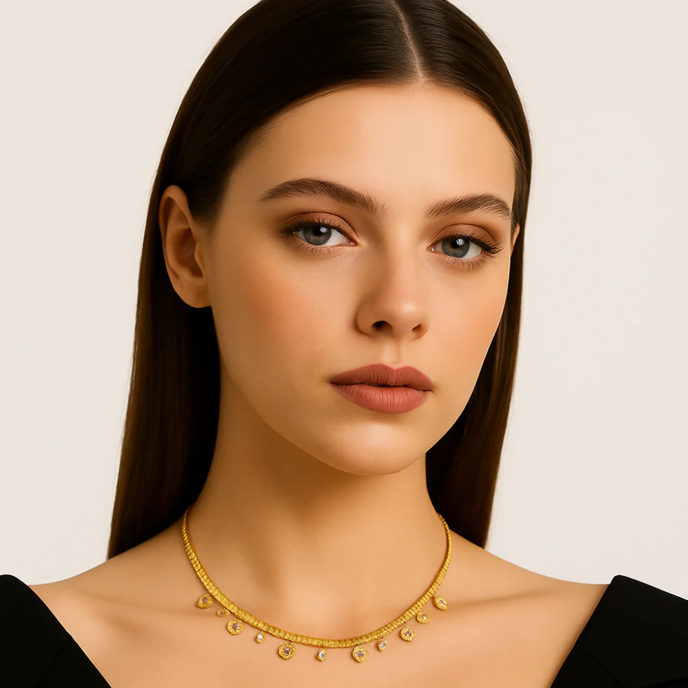 Collana dorata con pendenti e punti luce - Ninfa