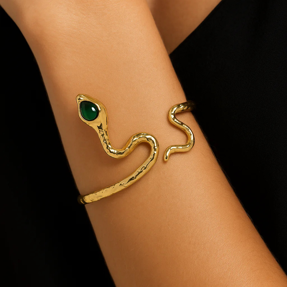 Bracciale serpente dorato con pietra verde – Ophidia
