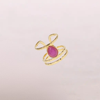 Anello dorato con pietra fucsia - Nova