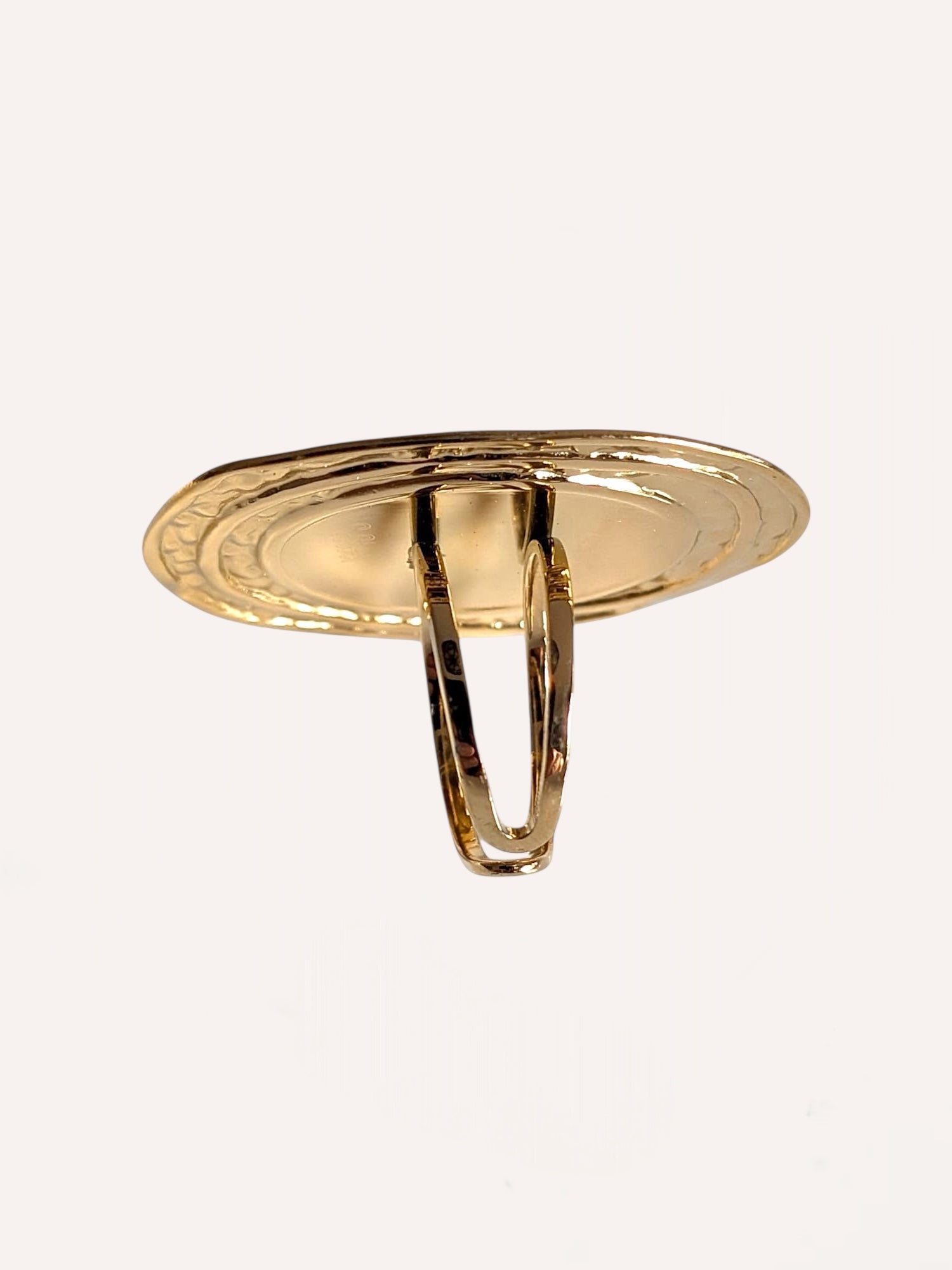 Anello con pietra effetto cabochon – Vintage Gem