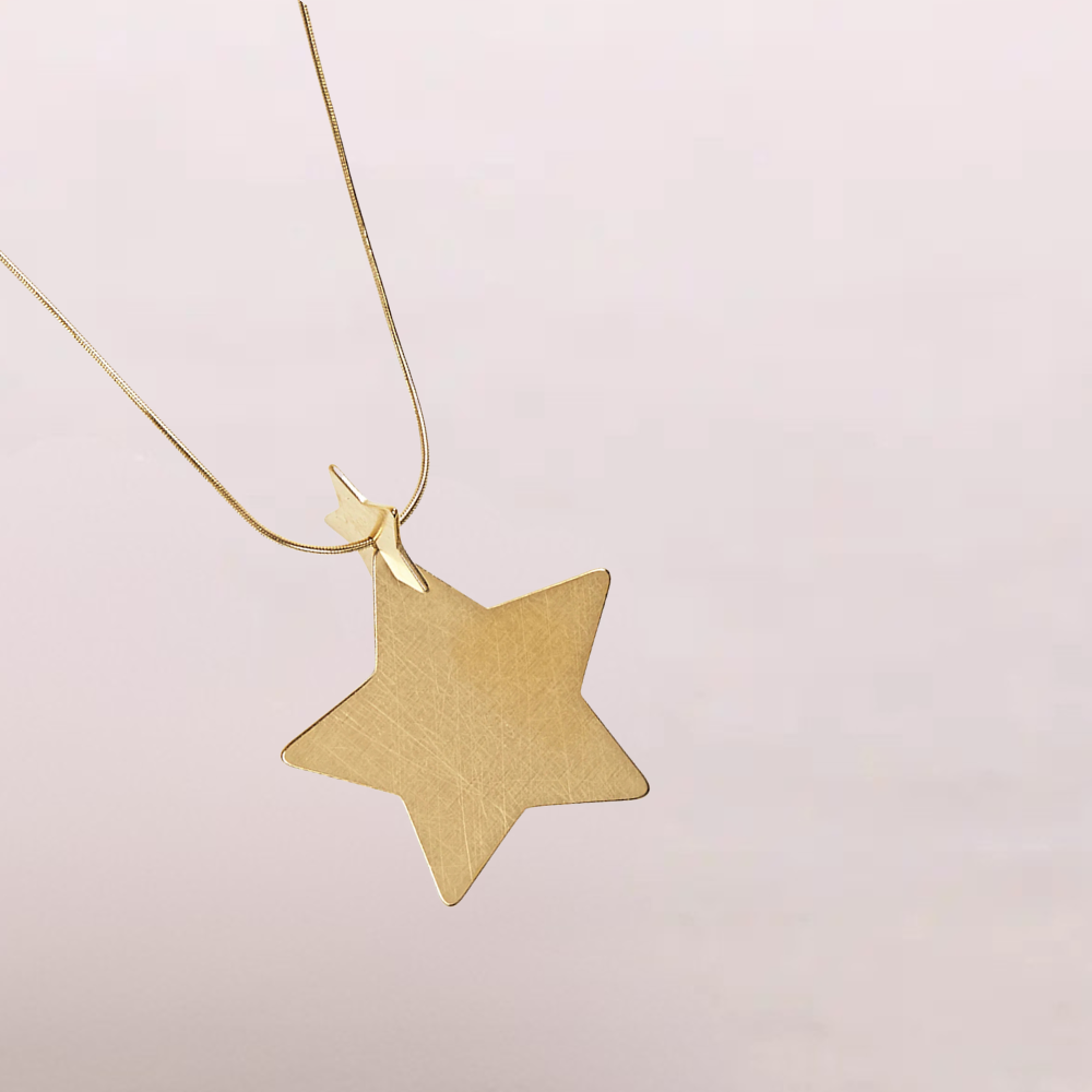 Collana con pendente a stella – Stella Dorata