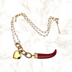 Collana lunga con corno e cuore – Collana Amuleto