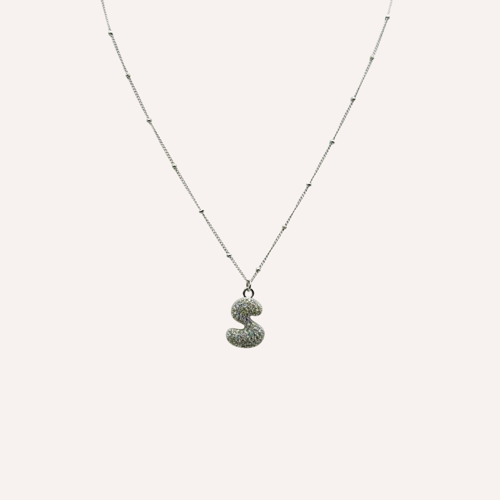 Collana lettera con zirconi – Letter Shine