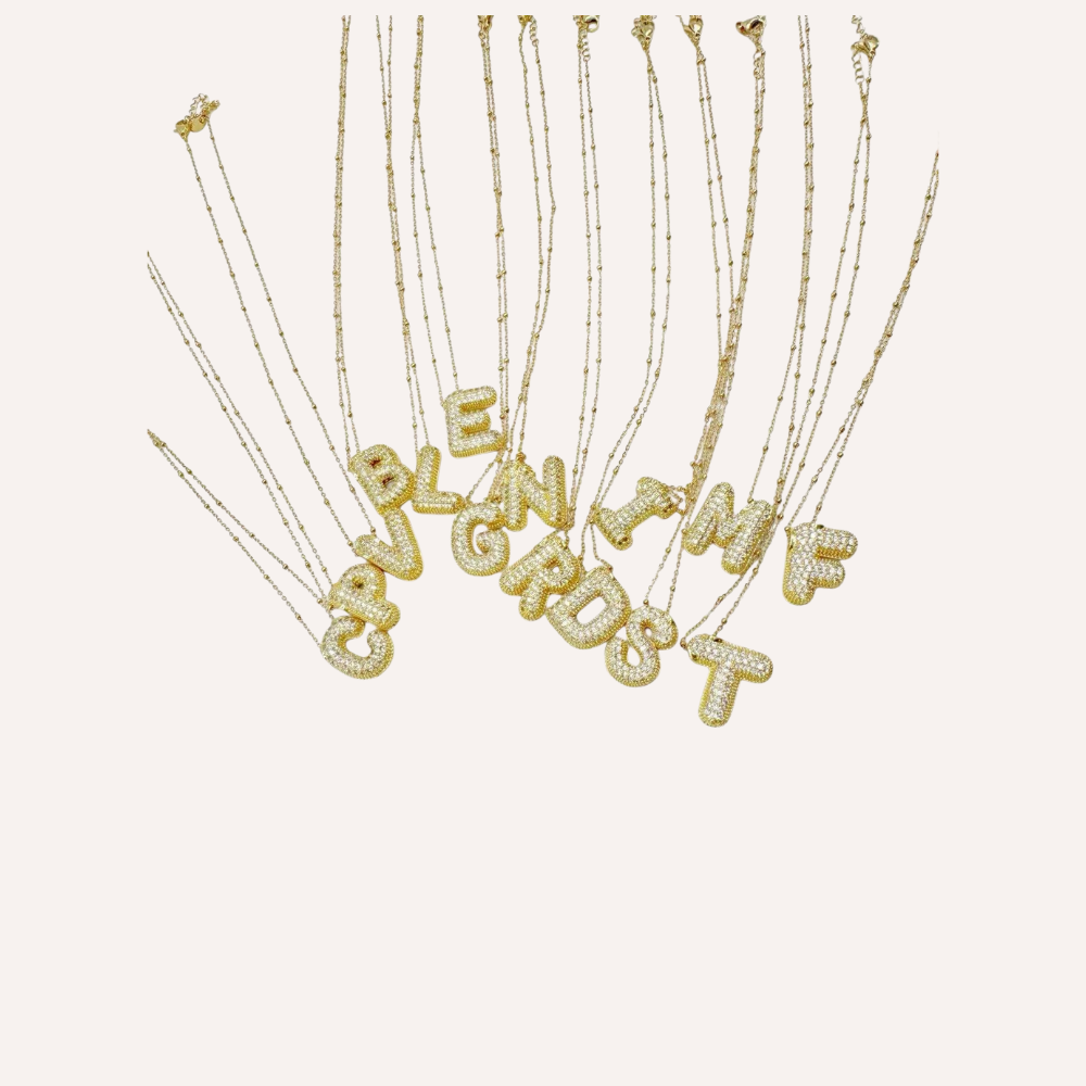 Collana lettera con zirconi – Letter Shine