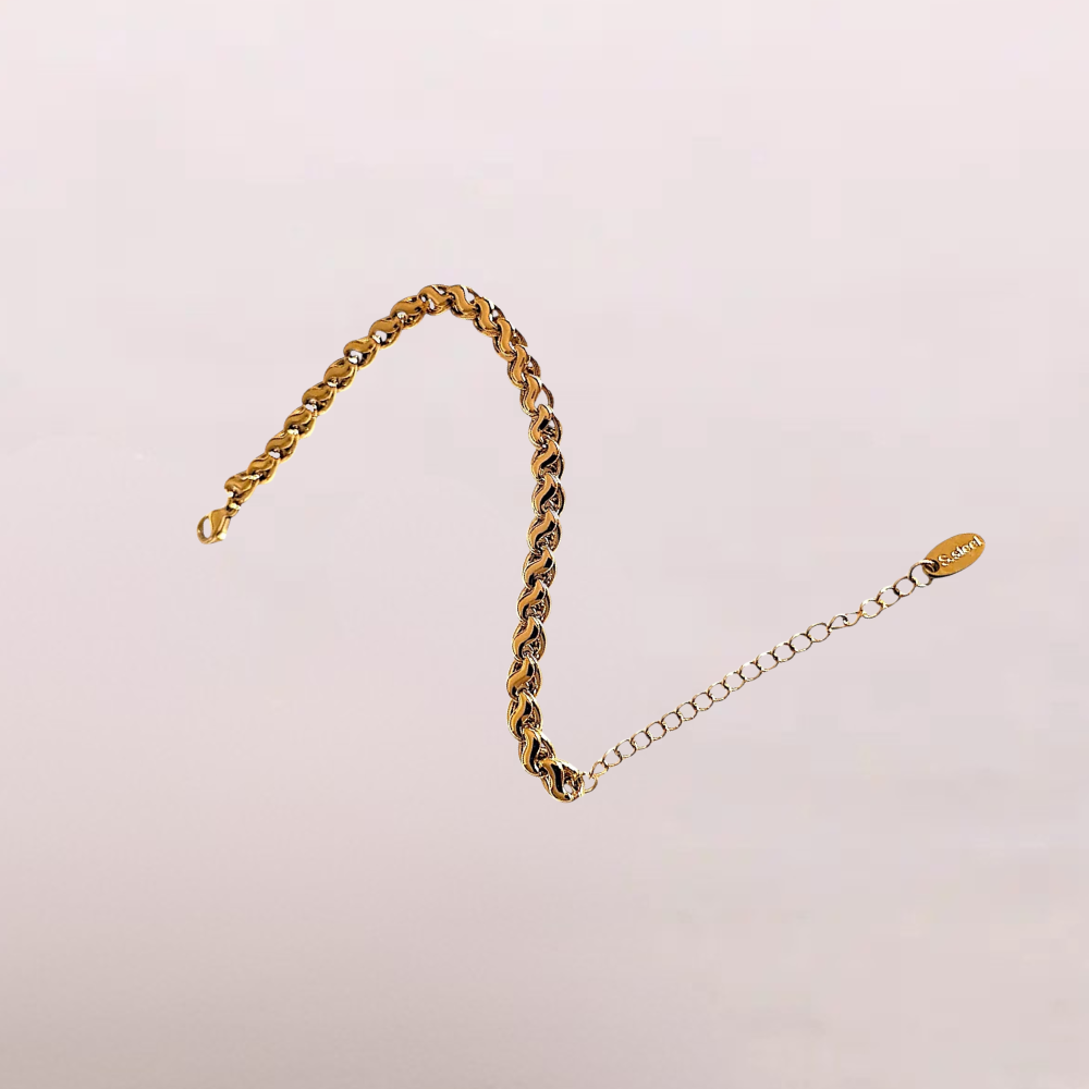 Bracciale a catena dorata – Bracciale Nuvia