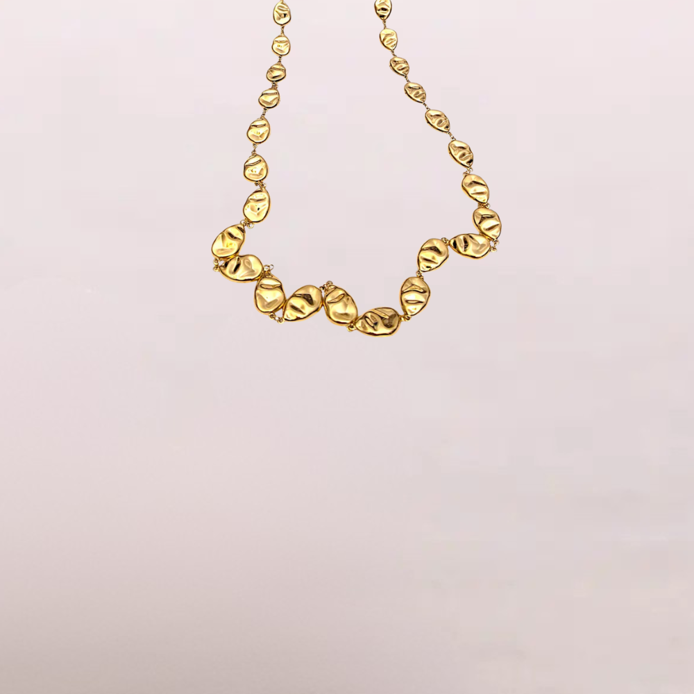 Collana scultorea effetto martellato – Collana Eclisse