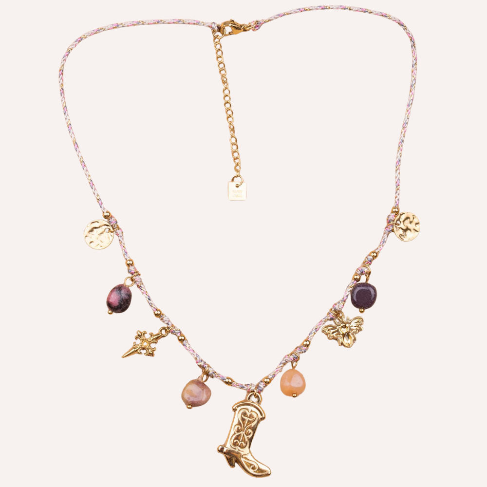 Collana con charms e stivale dorato – Western
