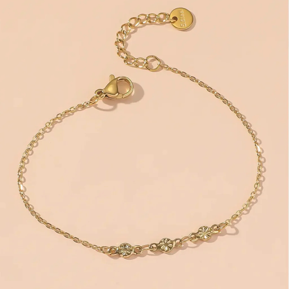 Set di bracciali dorati e perle – Set Luminosa