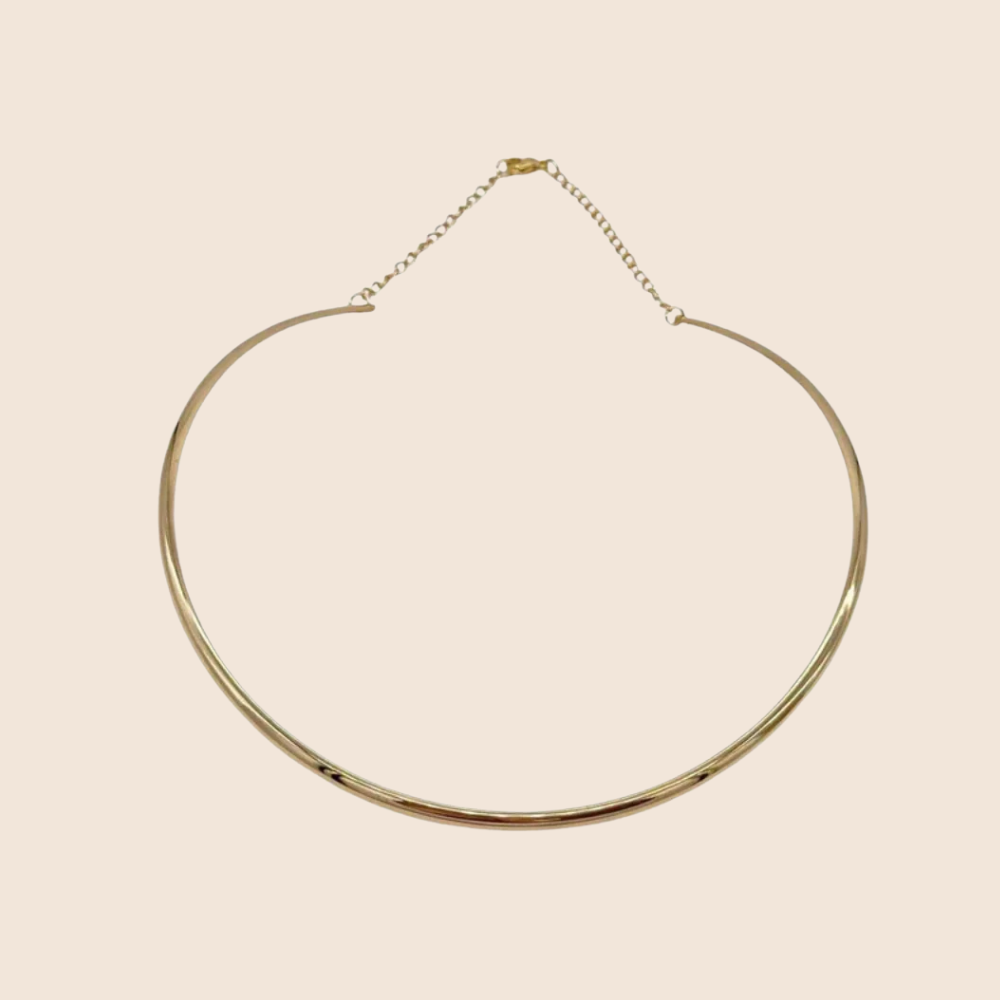Choker rigido minimal – Essential Collar