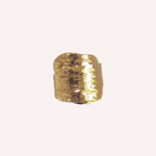 Anello dorato effetto martellato - Poseidone