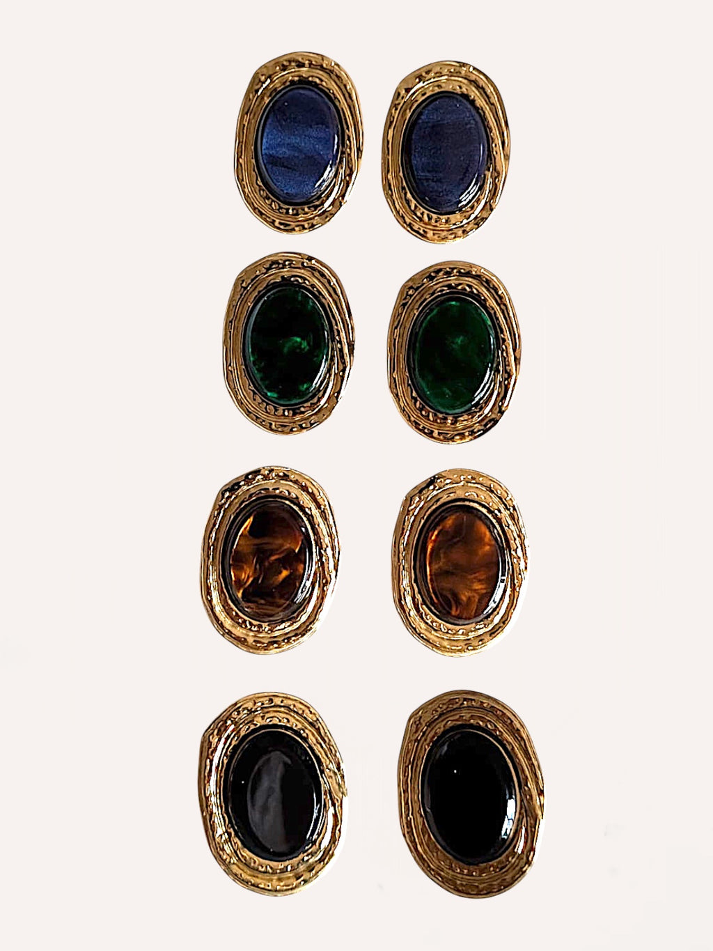 Orecchini ovali con pietra effetto cabochon – Collezione Vintage Gem