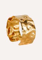 Bracciale rigido effetto martellato – Bracciale Hammered Gold