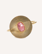 Anello dorato con pietra ovale - Solaris