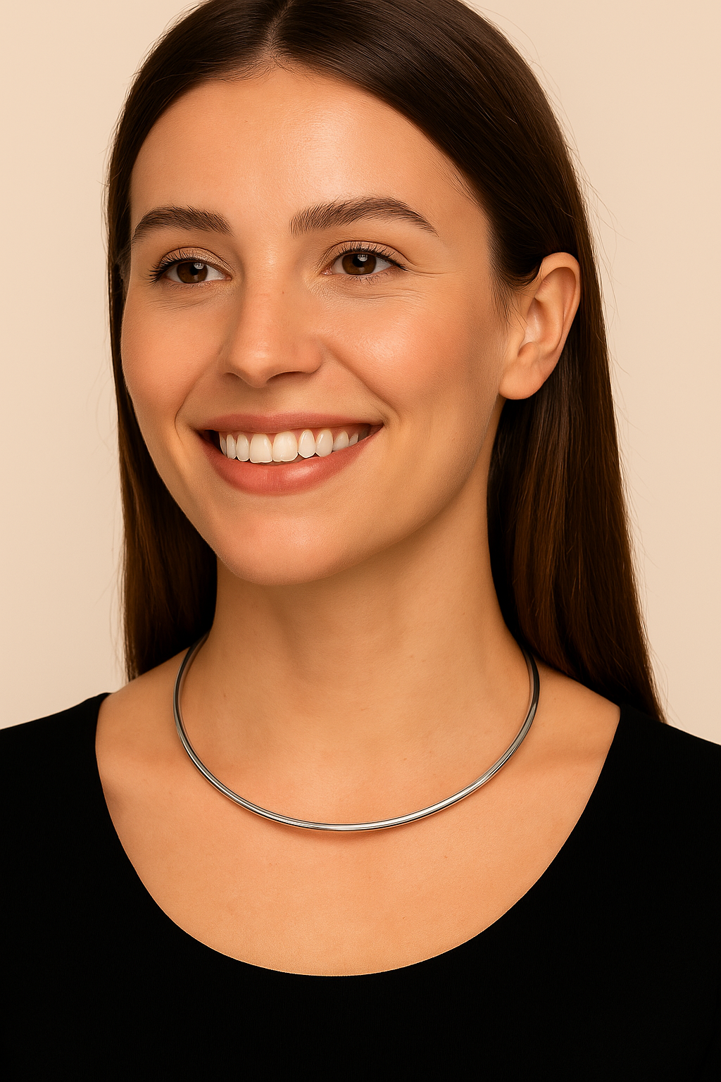 Choker rigido minimal – Essential Collar