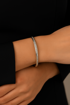 Bracciale rigido sottile con zirconi – Bracciale Linea di Luce