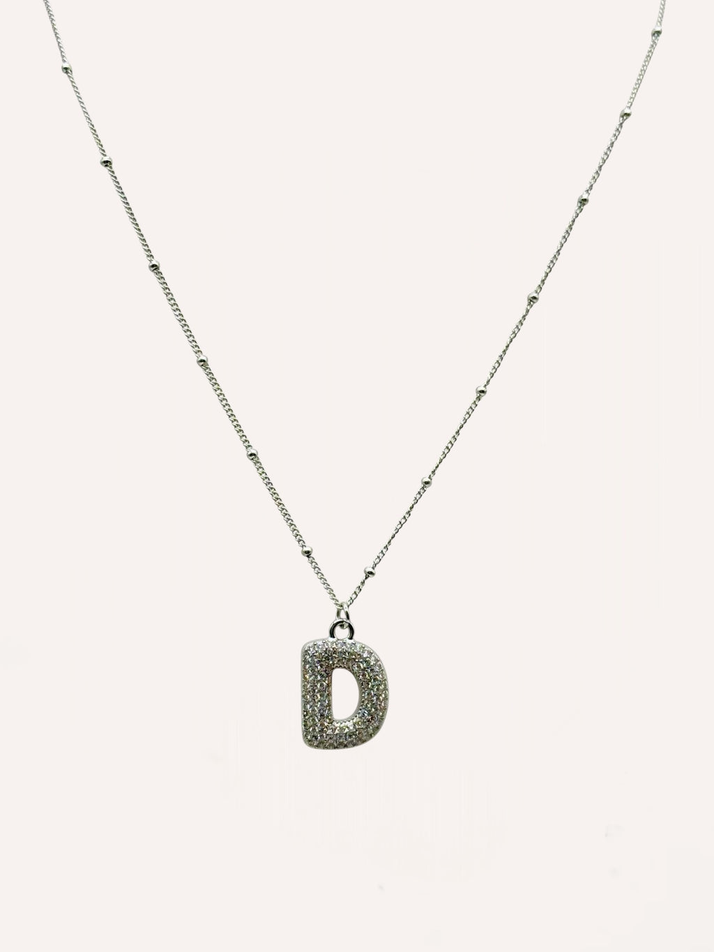 Collana lettera con zirconi – Letter Shine