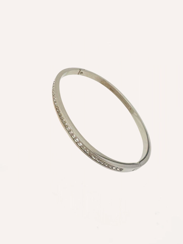 Bracciale rigido con zirconi – Bracciale Vittoria