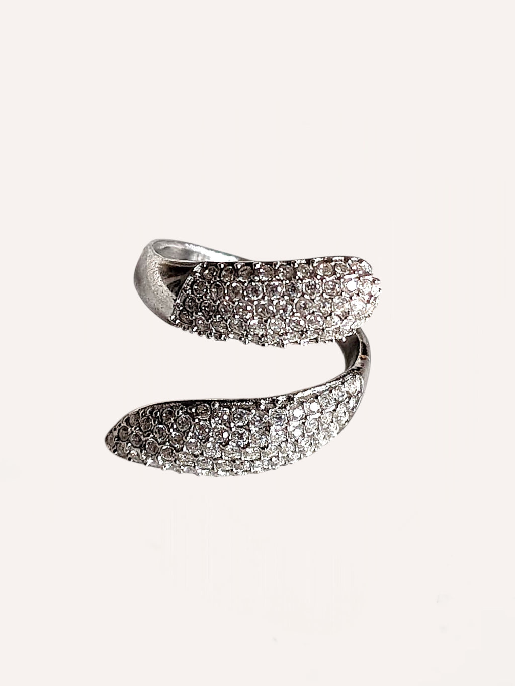 Anello aperto con cristalli – Anello Wave Pavé