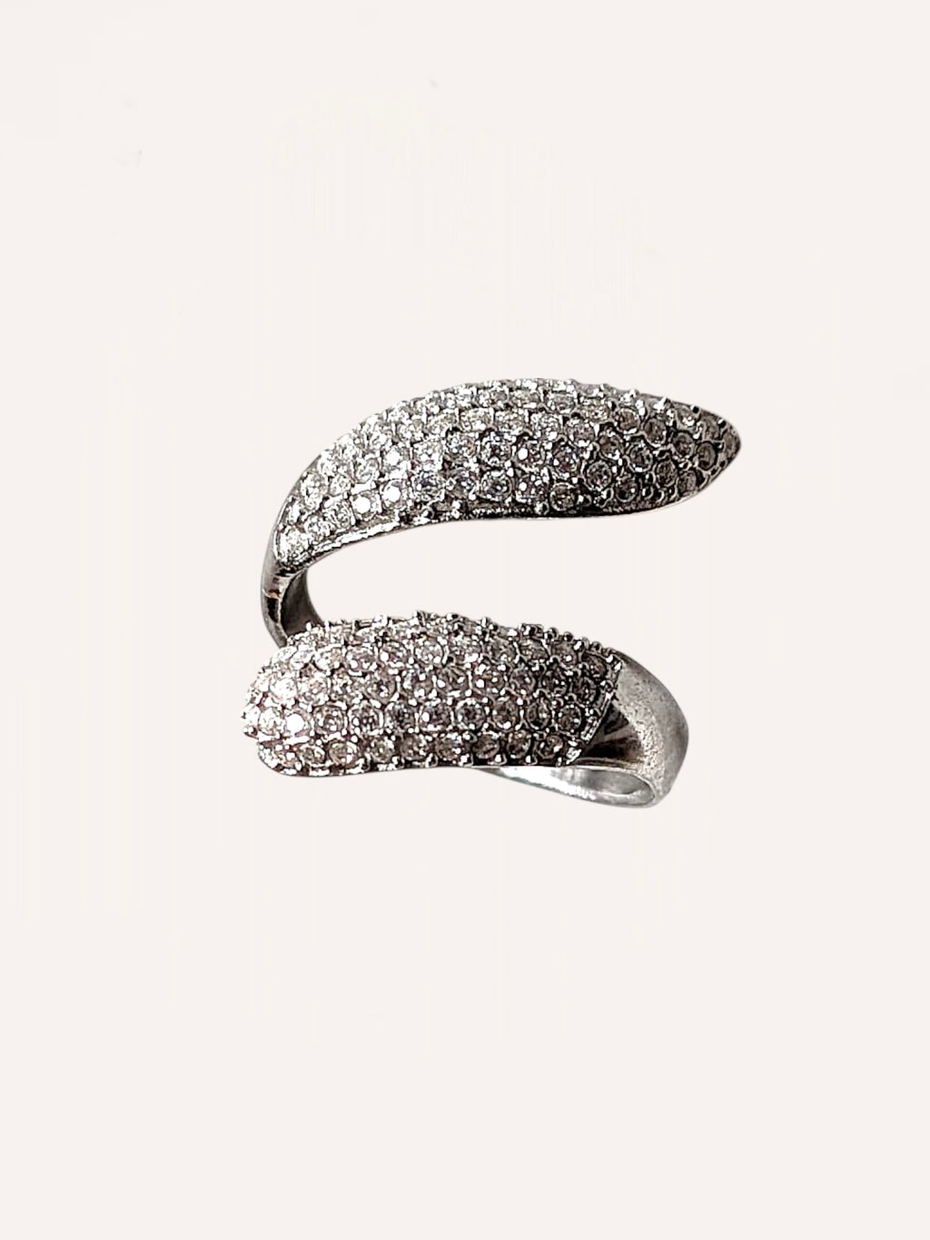 Anello aperto con cristalli – Anello Wave Pavé