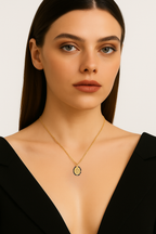 Collana con medaglia e perline – Benedetta