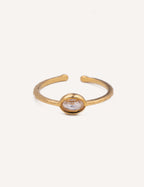 Anello dorato con pietra - Vera