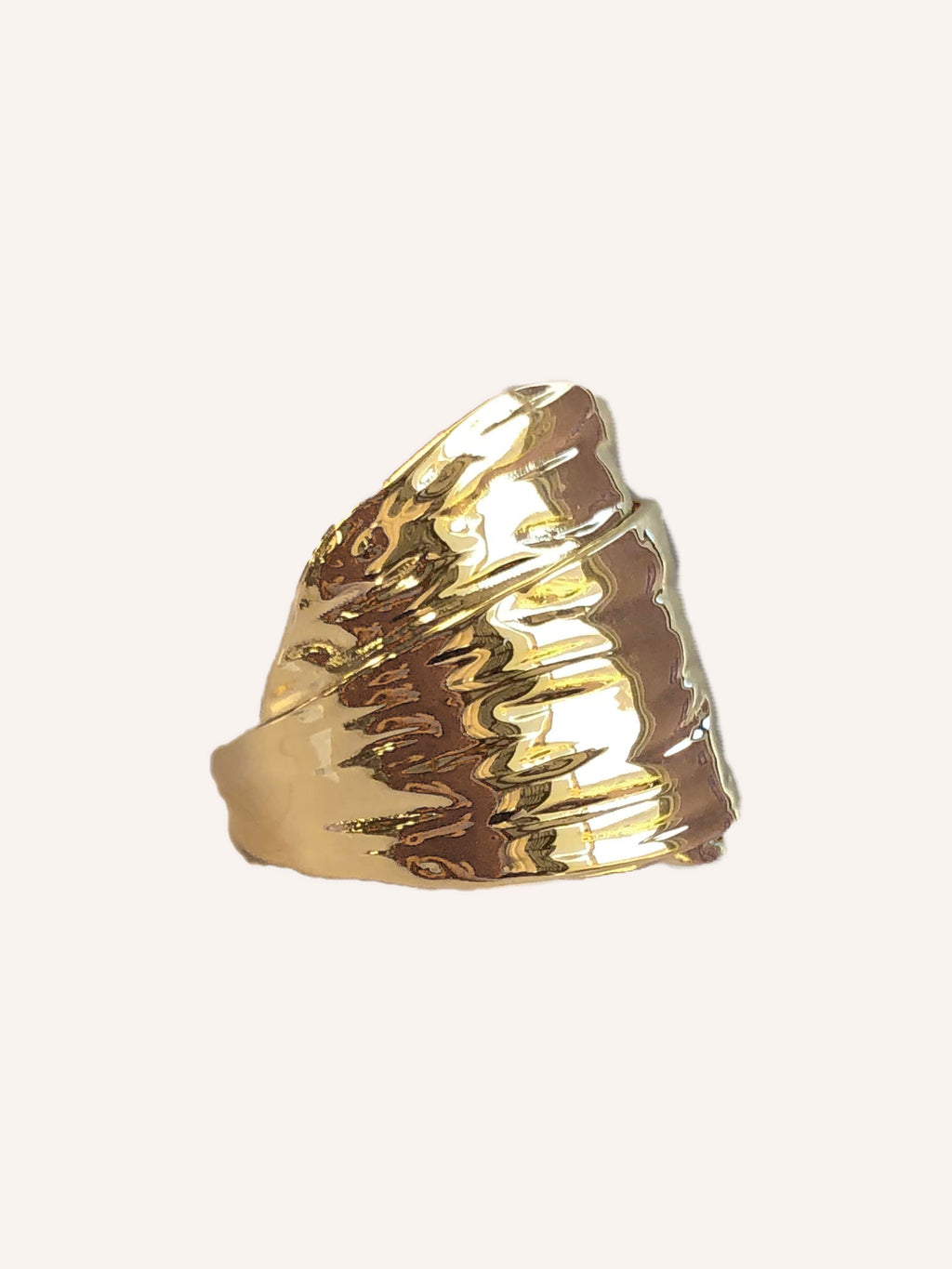 Anello dorato effetto martellato - Poseidone