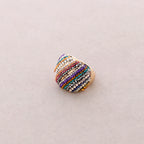 Anello regolabile con cristalli multicolor – Anello Rayo