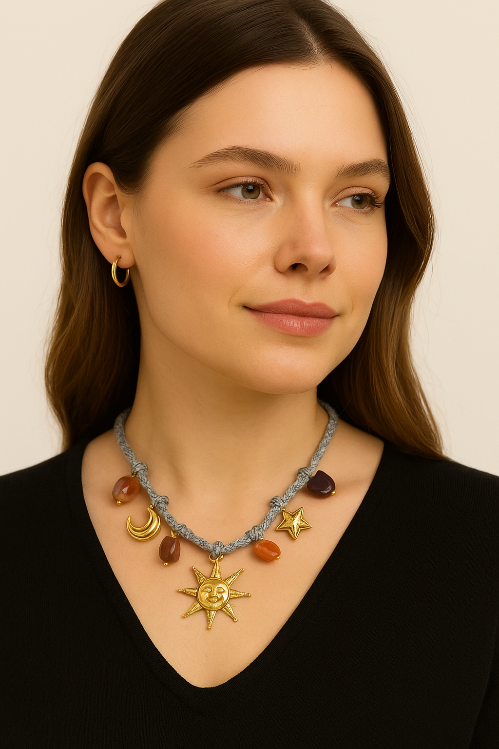 Collana con charms sole, luna e stelle – Astral