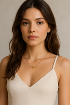 Collana con croce orizzontale e perline colorate – Eterea