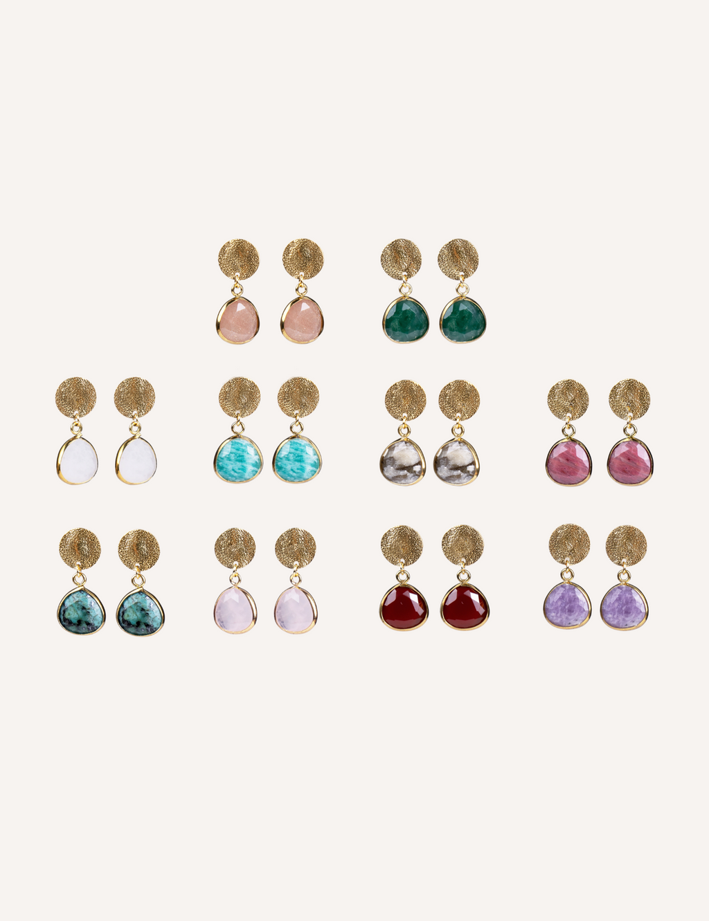 Orecchini con pietra tonda pendente – Vega